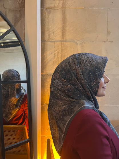 Maviipek etnik desen soft eşarp