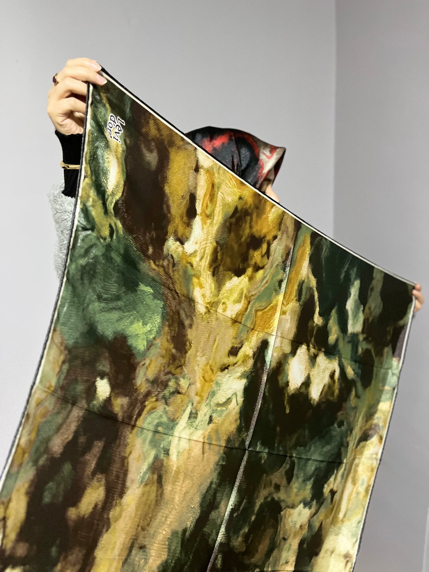 Levidor Kristal Eşarp